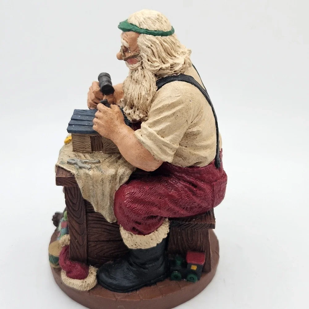 Vintage Santa Claus Toymaker Workshop Figurine‎ Resin Hand Painted